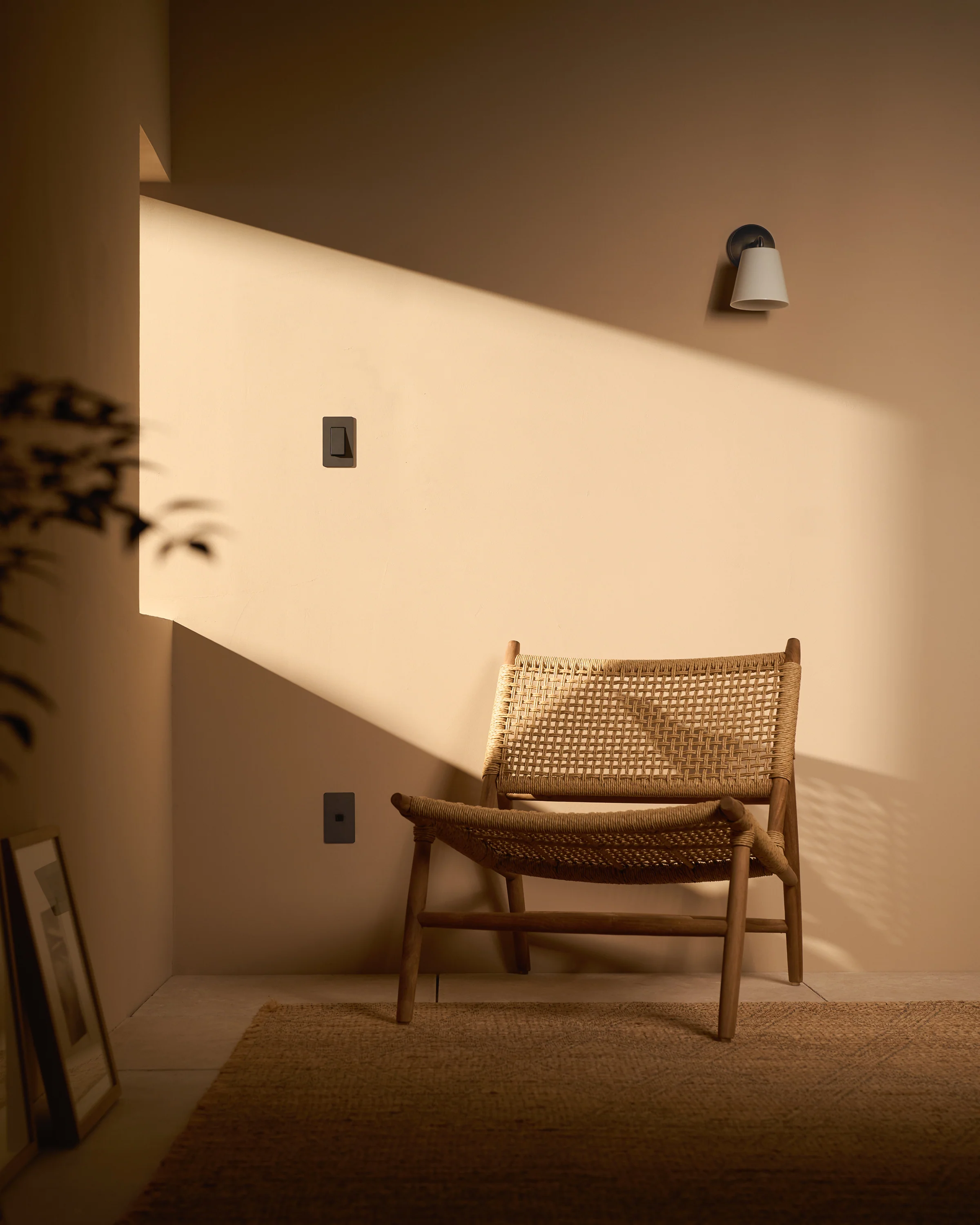 Kew 1G Smart Retractive Rocker Switch - Bronze Black - Image 2